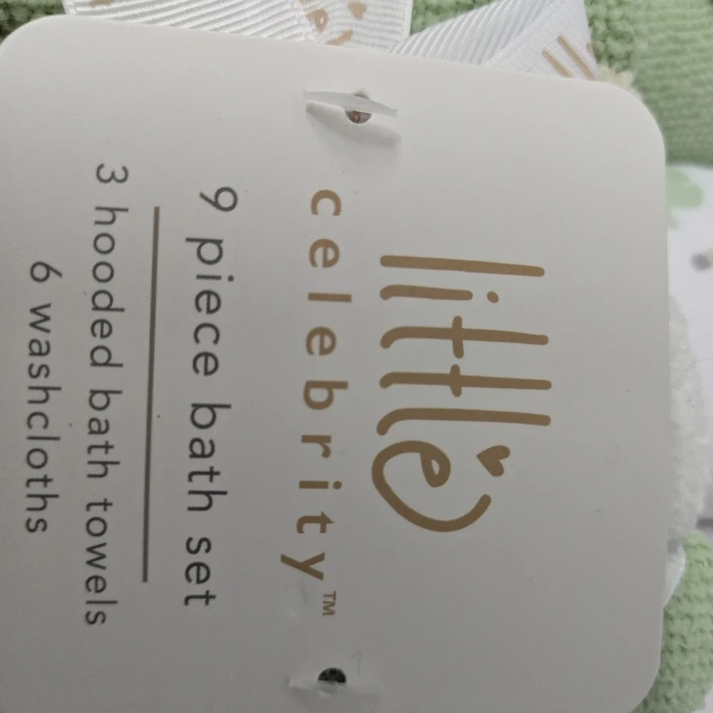 Little Celebrity Baby Wash Cloth Set - Green, White, and Tan